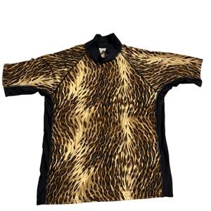 ❗️Any 4 for $100❗️Stingray Animal Print Short Sleeve Rash guard